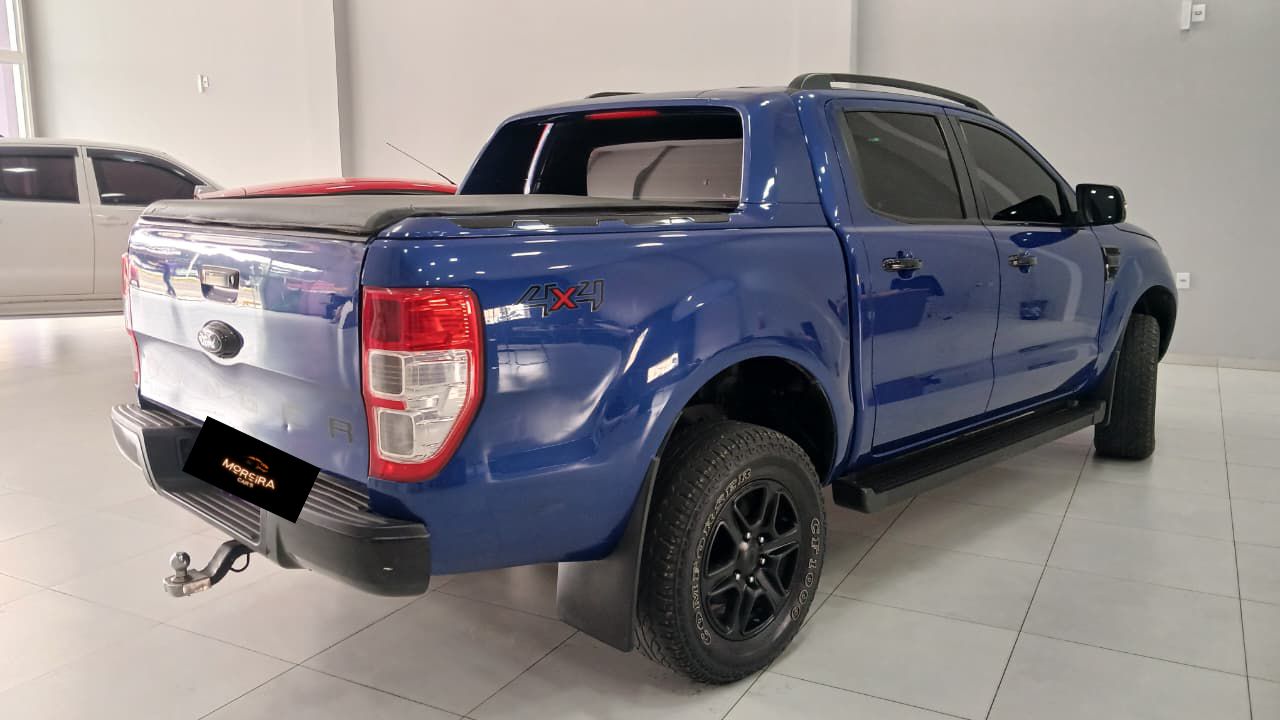 RANGER LIMITED 3.2 4X4 CD